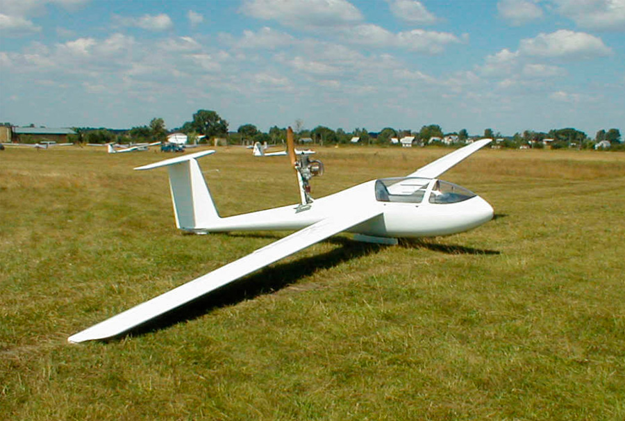 foto: Motoglider AC-5M