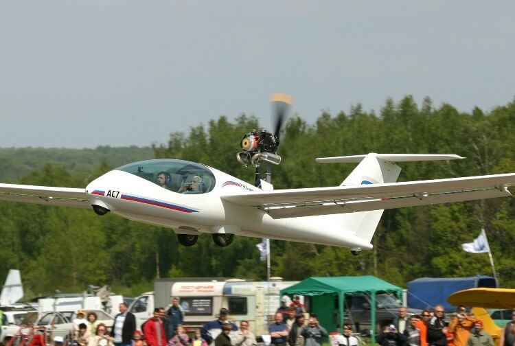 Motoglider AC-7M